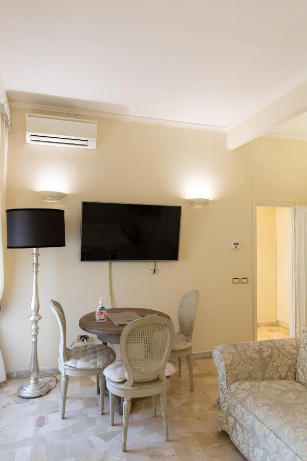 Classic 1Br Outside Ztl & 10 Min From Center Florence Exterior photo