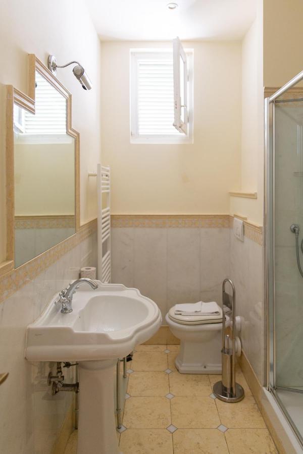 Classic 1Br Outside Ztl & 10 Min From Center Florence Exterior photo
